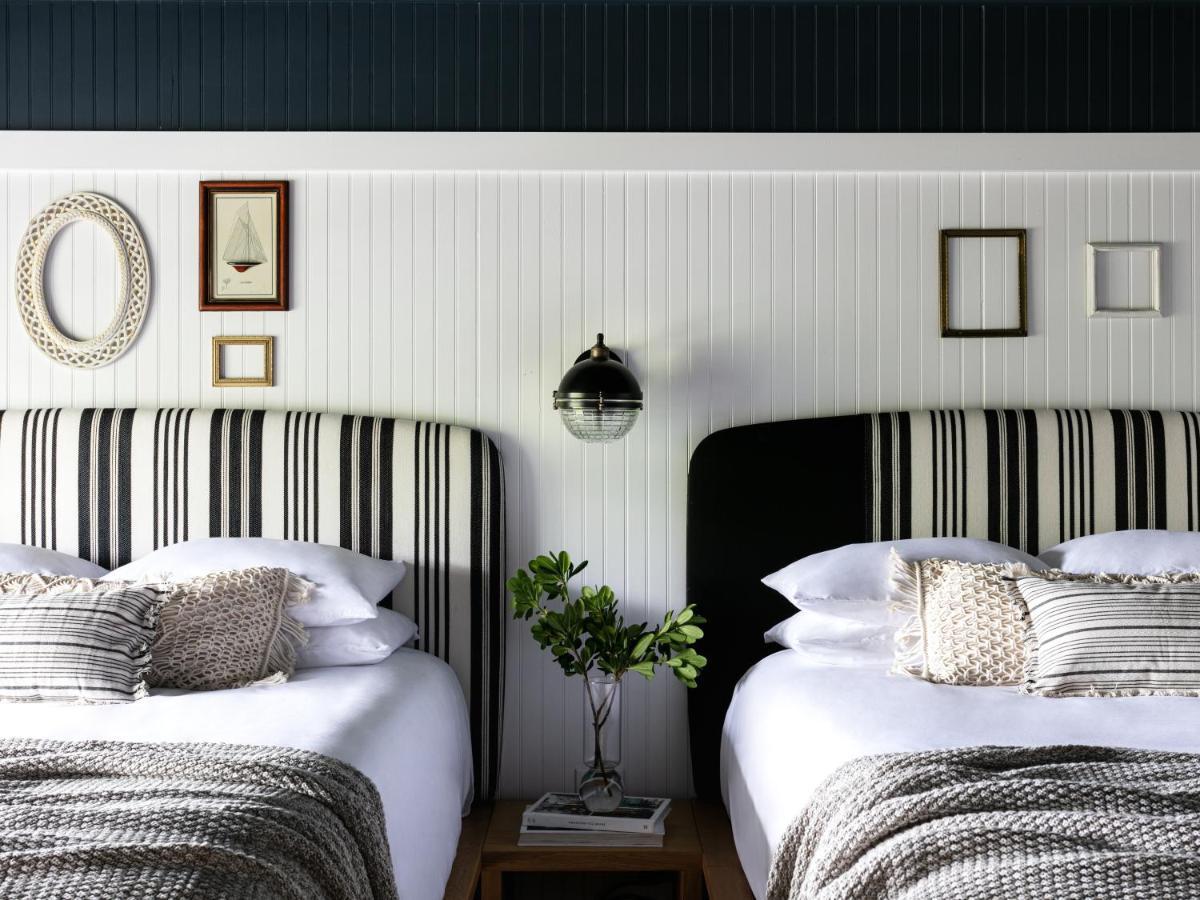 Bluebird Ocean Point Inn Экстерьер фото