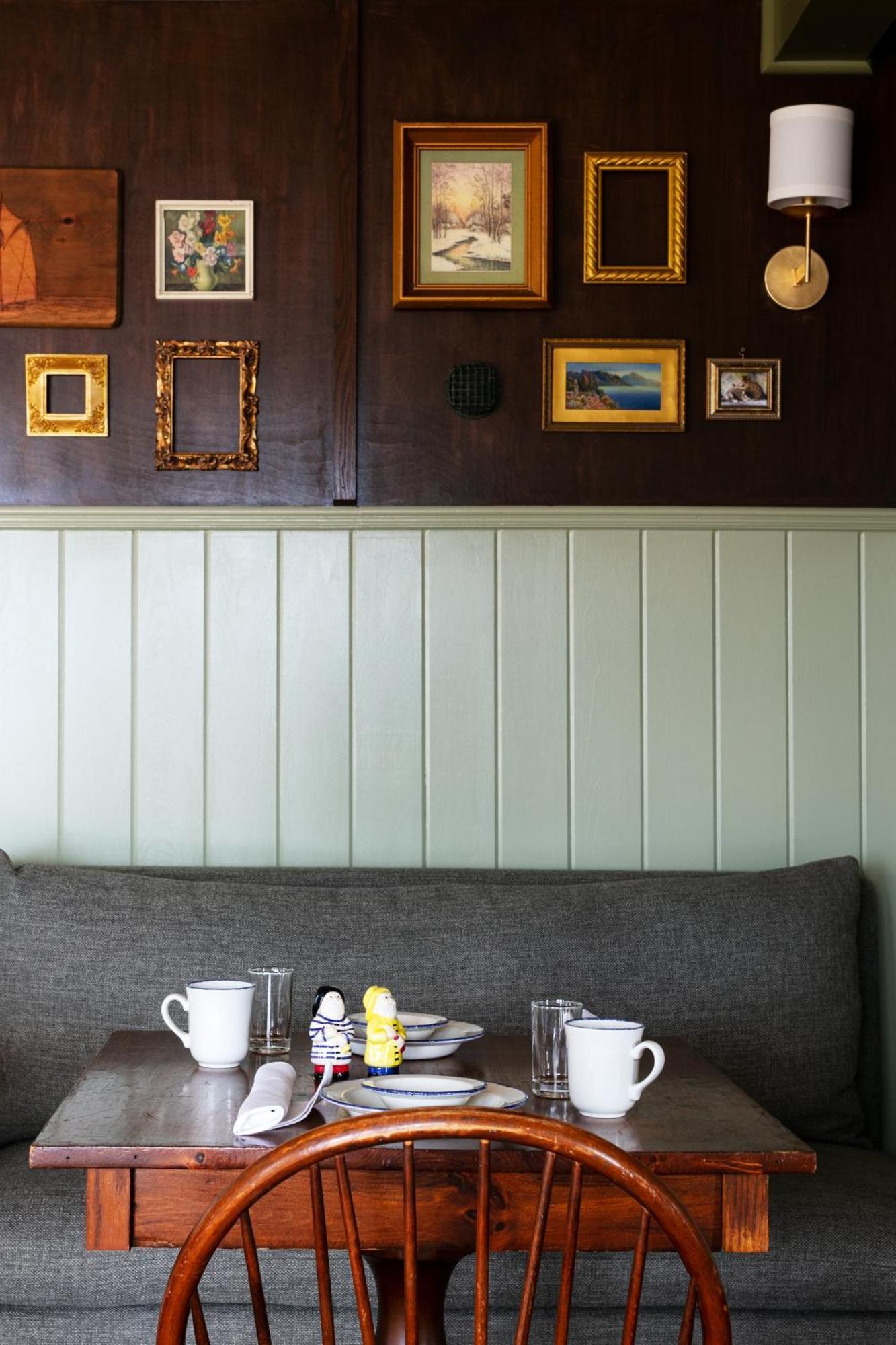 Bluebird Ocean Point Inn Экстерьер фото